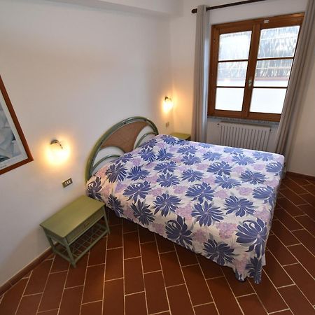 Appartamenti Mimosa - Clima, Giardino, Posti Auto Marina di Campo Εξωτερικό φωτογραφία